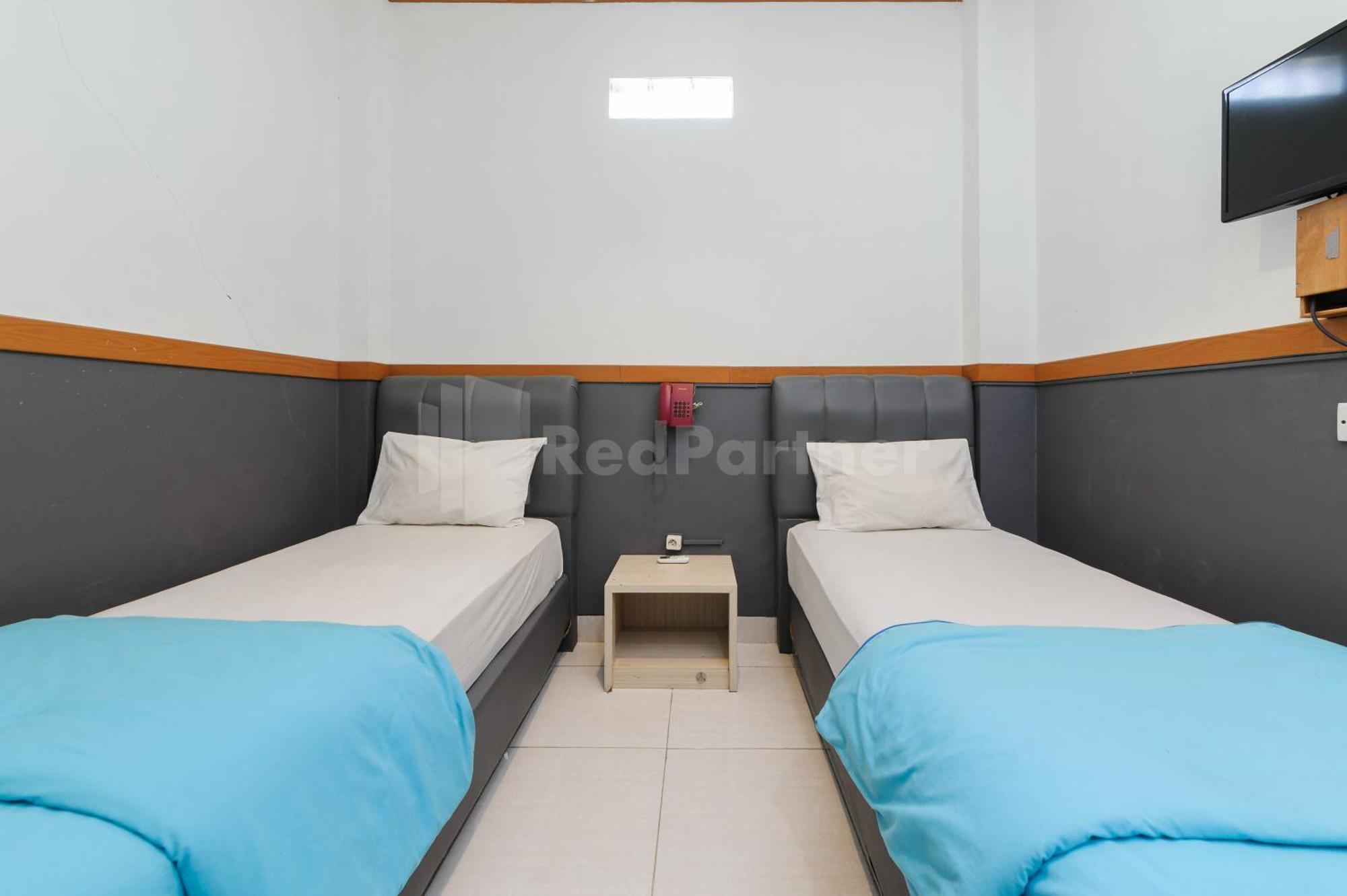 Ian Hotel Jaksa Mitra Reddoorz Джакарта Екстериор снимка